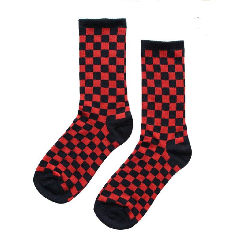 FREE SHIPPING Hip Hop Trend Checkerboard Socks JKP4511