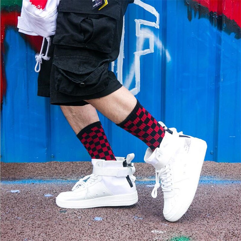 FREE SHIPPING Hip Hop Trend Checkerboard Socks JKP4511