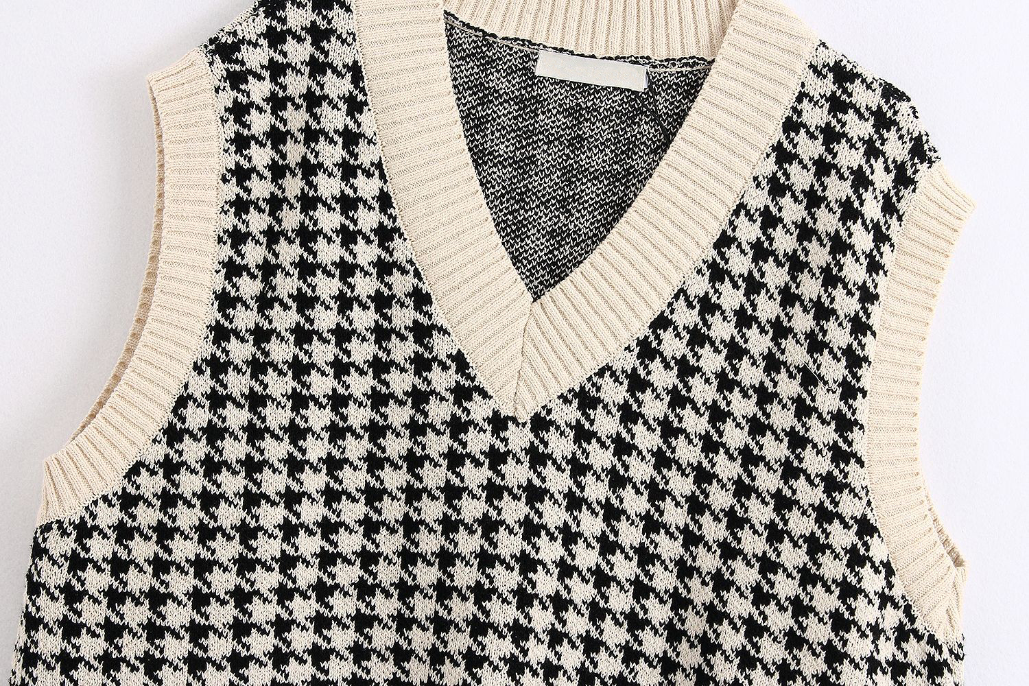 Vintage Sleeveless Plaid Knitted Sweater JKP4517