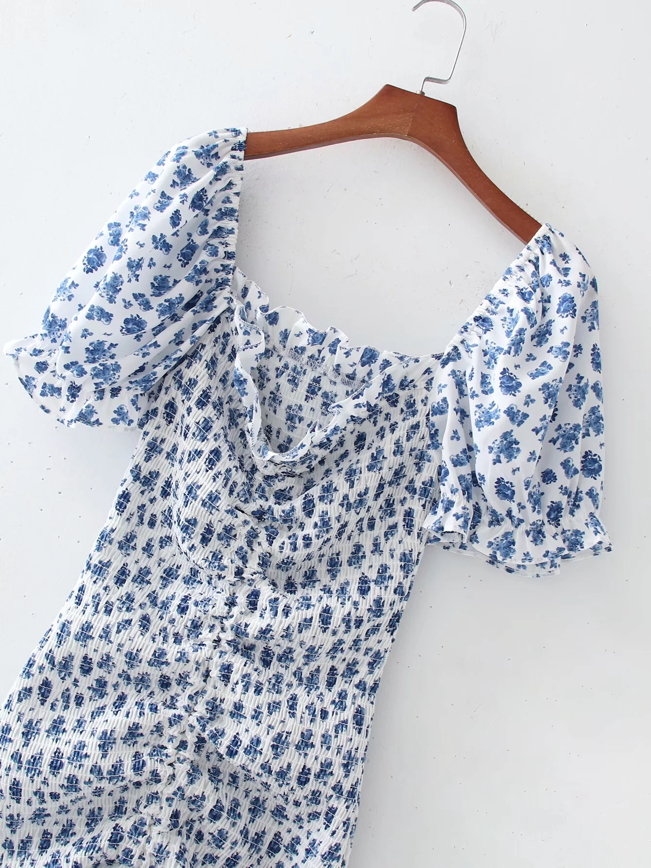 Foridol Floral Print Summer Dress Women Boho Slit Maxi Long Dress Vintage Beach Dress Puff Sleeve A-line Blue Sundress 2021 Foridol Floral Print Summer Dress Women Boho Slit Maxi Long Dress Vintage Beach Dress Puff Sleeve A-line Blue Sundress 2021