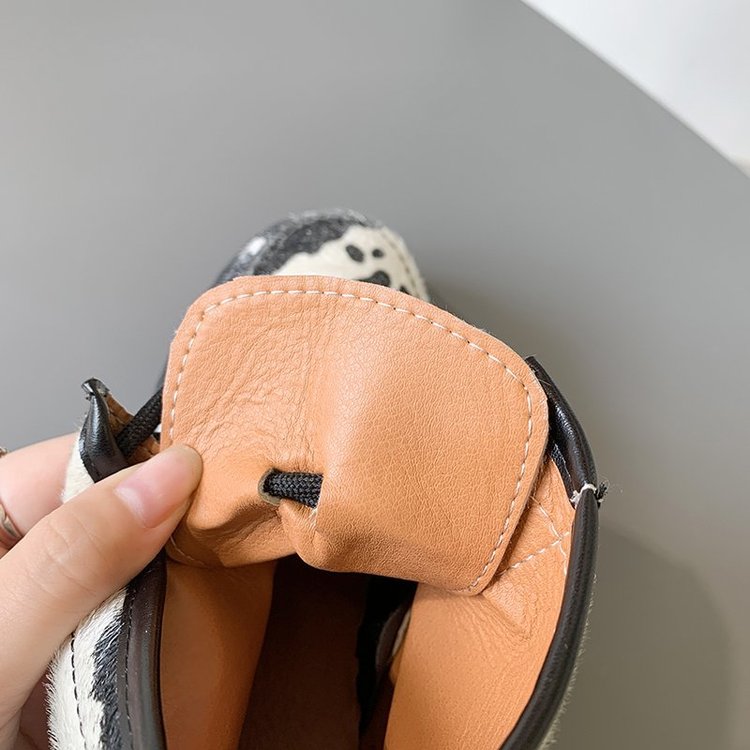 Women Motorcycle Boots Autumn Winter Fashion Solid Color Martin Boots Women High Quality Comfortable Cow pattern Female Boots Women Motorcycle Boots Autumn Winter Fashion Solid Color Martin Boots Women High Quality Comfortable Cow pattern Female Boots