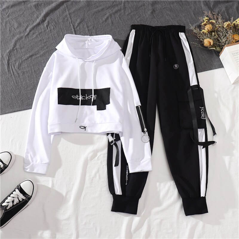 FFREE SHIPPING 2021 Streetwear Cargo Pants Joggers With Long Sleeve Top JKP4645
