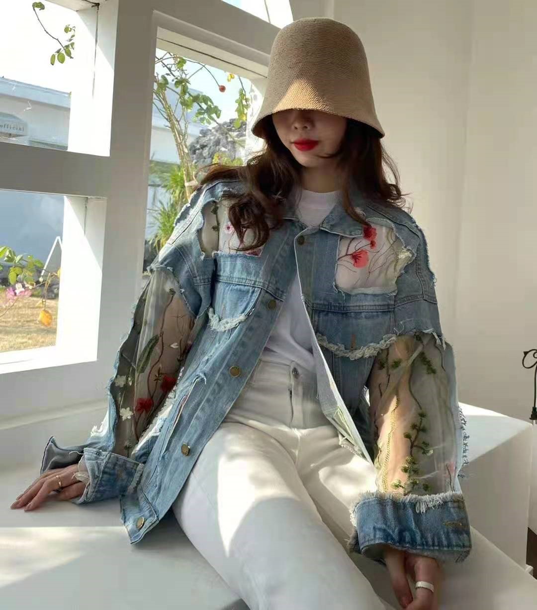 Chaquetas Mujer Summer Streetwear Embroidery Lace Patchwork Sexy Denim Jacket Women Frayed Tassel Loose Jeans Coat Plus Size 3XL Chaquetas Mujer Summer Streetwear Embroidery Lace Patchwork Sexy Denim Jacket Women Frayed Tassel Loose Jeans Coat Plus Size 3XL