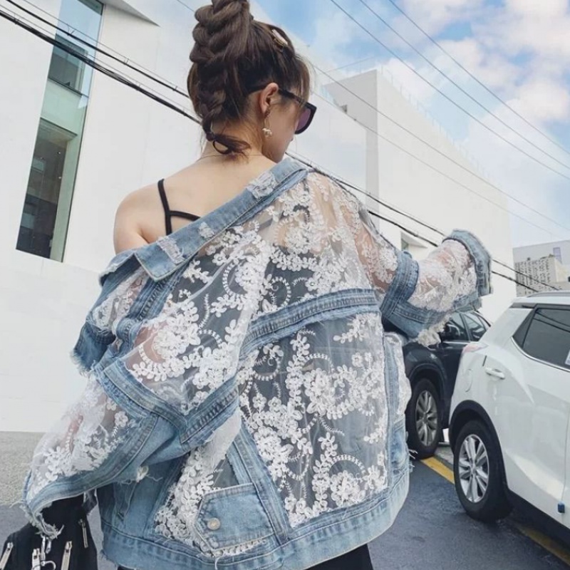 FREE SHIPPING Denim Jacket Streetwear Embroidery Lace Patchwork JKP4651 FREE SHIPPING Denim Jacket Streetwear Embroidery Lace Patchwork JKP4651