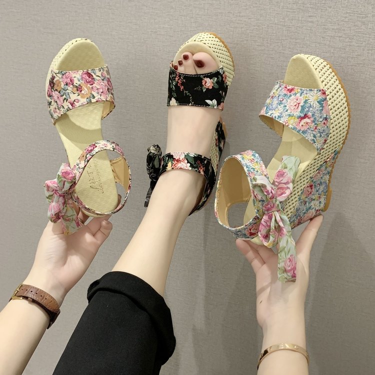 INS Hot Lace Leisure Women Wedges Heeled Women Shoes 2021 Summer Sandals Party Platform High Heels Shoes Woman INS Hot Lace Leisure Women Wedges Heeled Women Shoes 2021 Summer Sandals Party Platform High Heels Shoes Woman