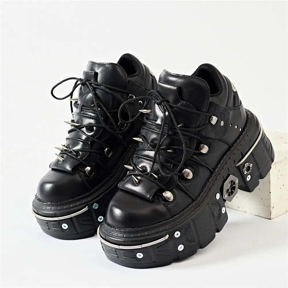 Punk Women Lace-Up Ankle Botas Mujer 2025 Rivet Metal Decoration Round Toe Thick Bottom Boots Woman Nightclub Rock Platform Shoe Punk Women Lace-Up Ankle Botas Mujer 2025 Rivet Metal Decoration Round Toe Thick Bottom Boots Woman Nightclub Rock Platform Shoe