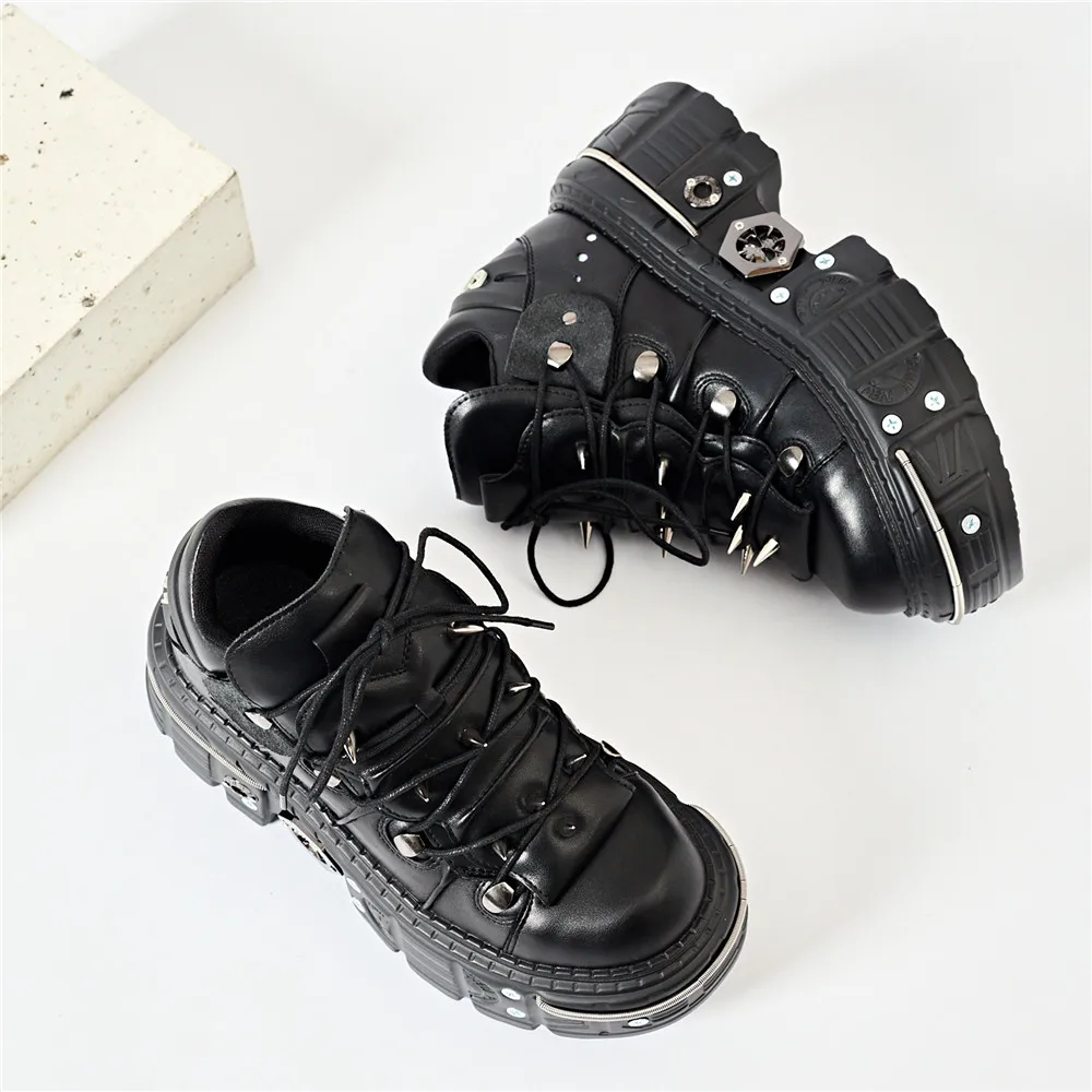 Punk Women Lace-Up Ankle Botas Mujer 2025 Rivet Metal Decoration Round Toe Thick Bottom Boots Woman Nightclub Rock Platform Shoe Punk Women Lace-Up Ankle Botas Mujer 2025 Rivet Metal Decoration Round Toe Thick Bottom Boots Woman Nightclub Rock Platform Shoe