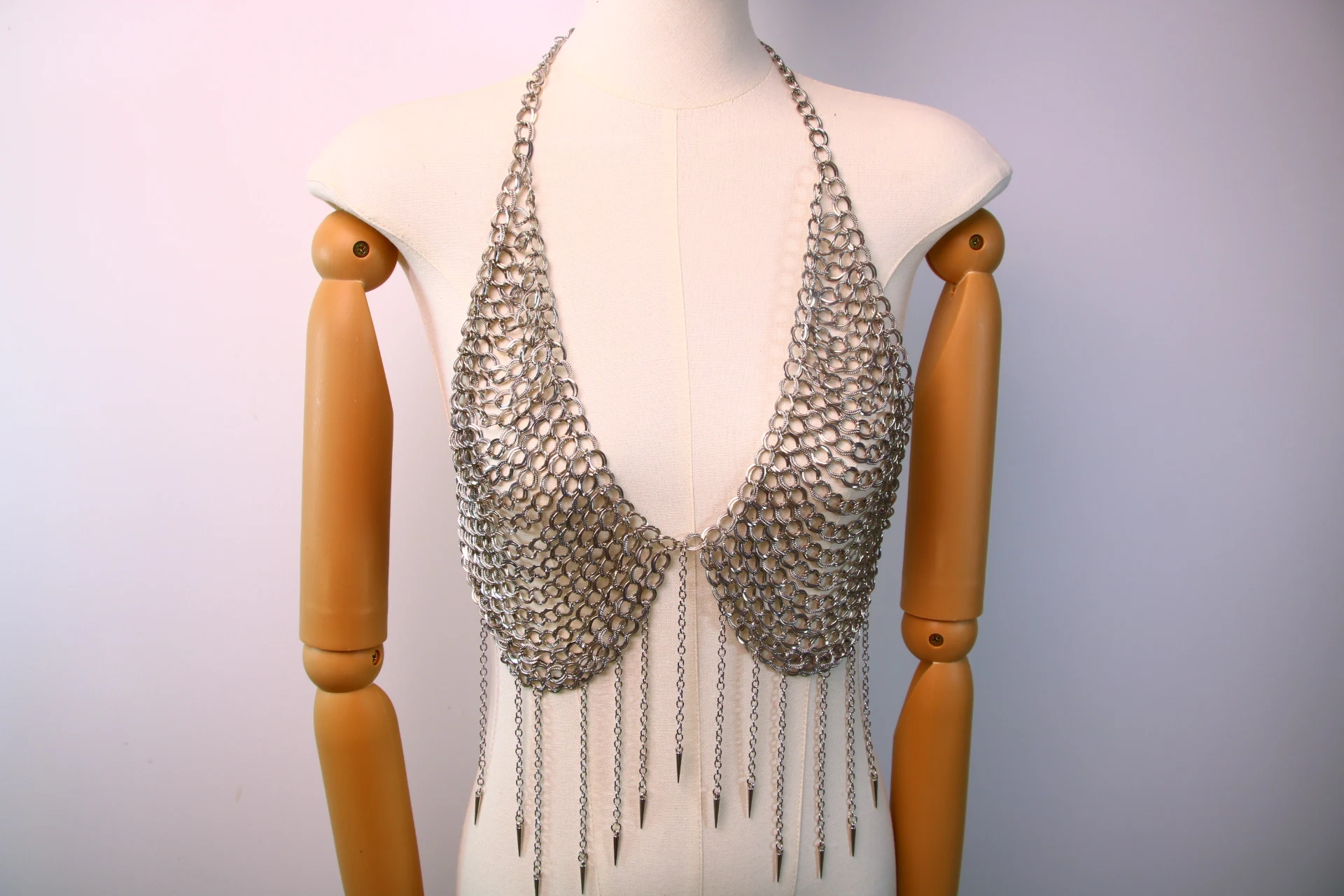 2024 Tapered fringe pendant metal chain stitching combination top small vest body chain 2024 Tapered fringe pendant metal chain stitching combination top small vest body chain
