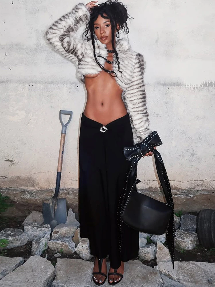 Women Cropped Faux Fur Jacket Striped Tiger Buckle Front Long Sleeve Y2K Winter Outfit JKP7436 Women Cropped Faux Fur Jacket Striped Tiger Buckle Front Long Sleeve Y2K Winter Outfit JKP7436